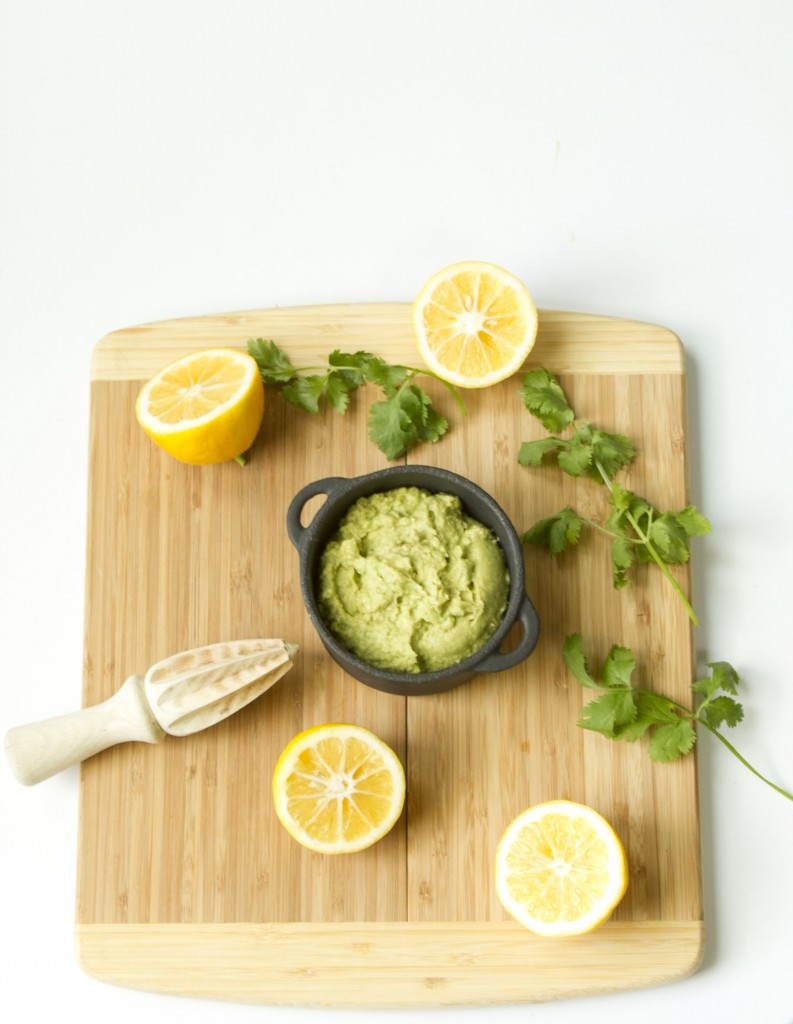 A Bowl Full of Simple | Avocado Hummus